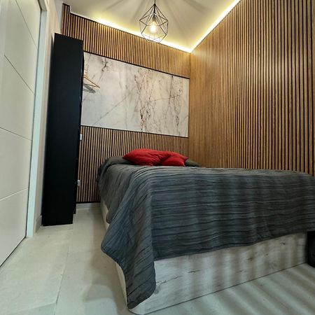 Vistalegre! Pequeno Y Fantastico Loft Cerca Del Metro Apartment Madrid Luaran gambar