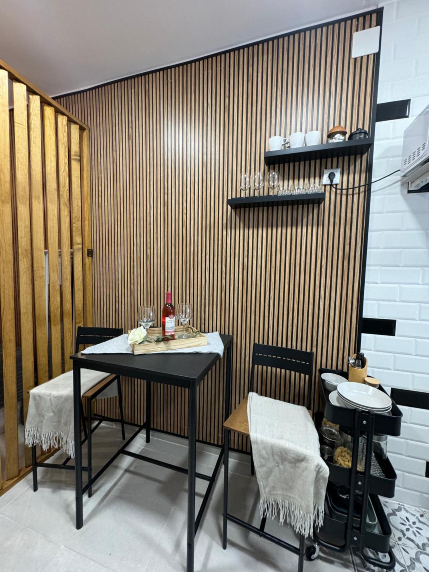 Vistalegre! Pequeno Y Fantastico Loft Cerca Del Metro Apartment Madrid Luaran gambar