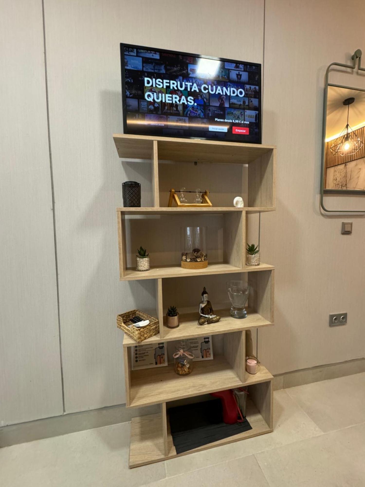 Vistalegre! Pequeno Y Fantastico Loft Cerca Del Metro Apartment Madrid Luaran gambar